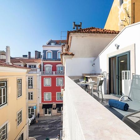 Perfect 1 Bed In Chiado With Terrace And Aircon Leilighet Lisboa Eksteriør bilde